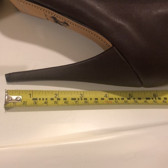 Circus by Sam Edelman Jacey heeled booties in burgundy and side zipper - Picture 4 of 9